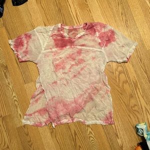 Bloomingdales Pink Tie Dye Linen Mesh Short Sleeve Slits on Side Offers Welcome